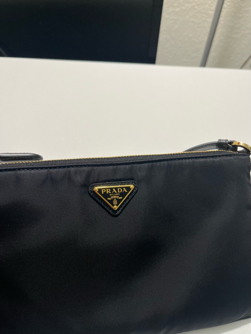 Prada Black Nylon shoulder bag - Picture 3 of 11